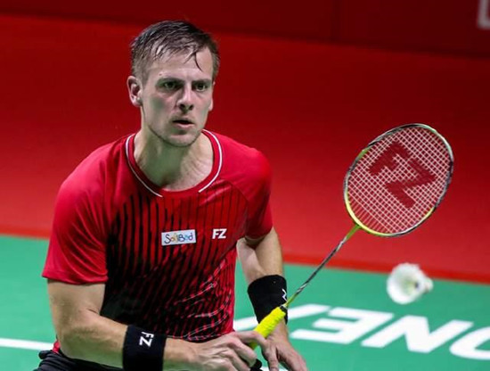 面对三镇的 面对三镇的